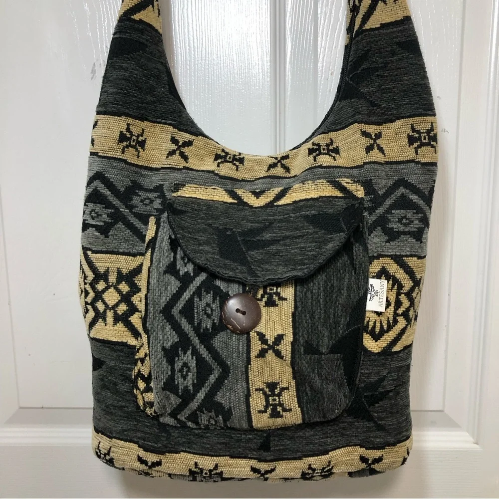 ARTESANY Wool Blend Ecuador Tribal Boho‎ Black Tan Gray Hobo Zipper Bag